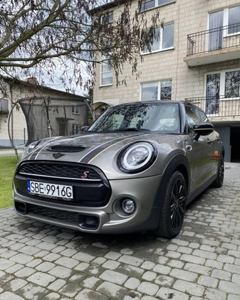 MINI Cooper S cena 88000 przebieg: 107000, rok produkcji 2019 z Kościerzyna małe 631